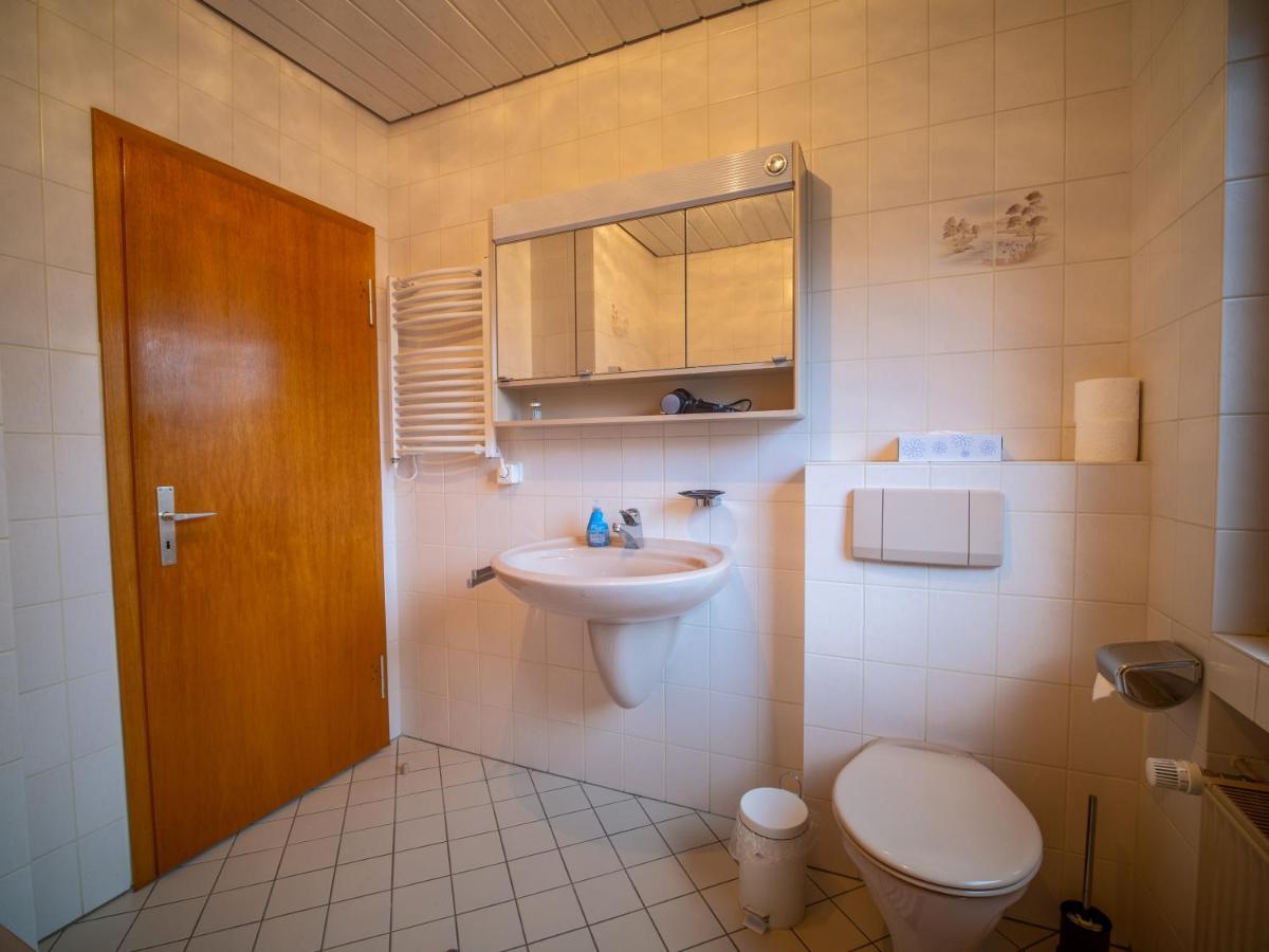 Rheintal-Ferien - 90 Qm Ferienwohnung Mit Wine & Style - Dein Urlaub Am Rhein Niederheimbach Esterno foto